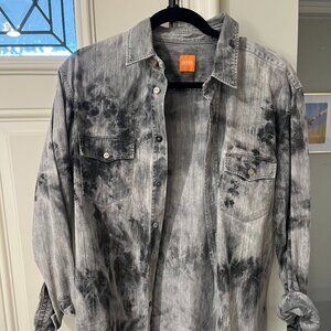 Hugo Boss Button Down